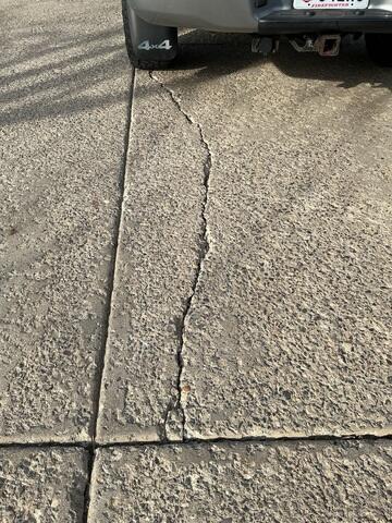 Concrete Driveway Crack Caused by Settlement in Midway UT