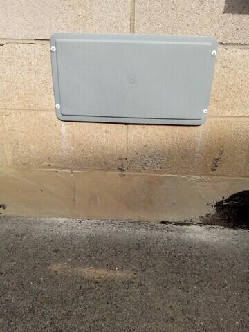 Coververed and sealed vents