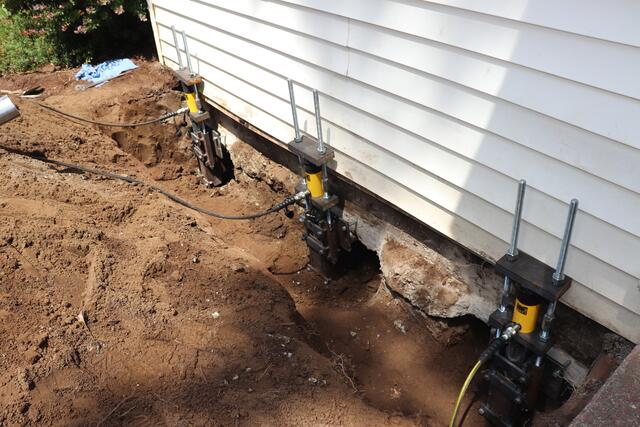 Simultaneous Push Pier Installation