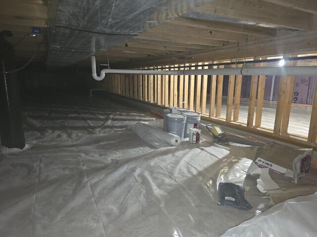 Sub-crawlspace depressurizarion Left side