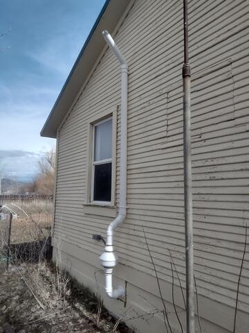 Fan Location & Venting Stack