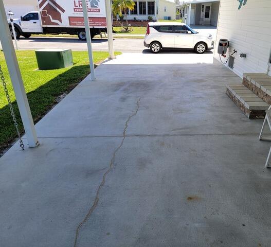 Repairing Concrete Cracks