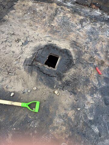 Replacing roof air vent