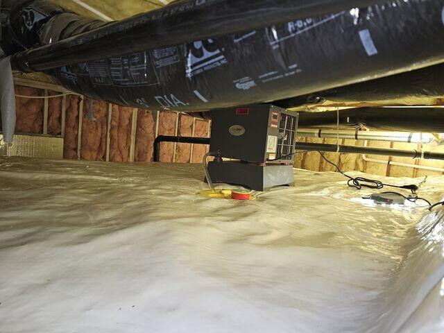 Clean, Healthy, Bright Smelling Crawl Space
