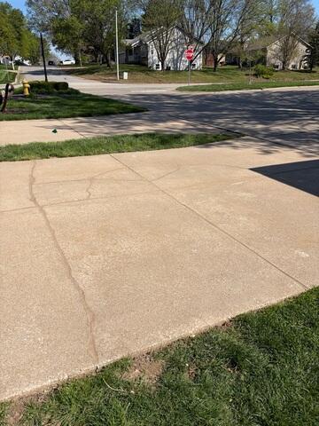 Concrete Driveway Repair & Leveling