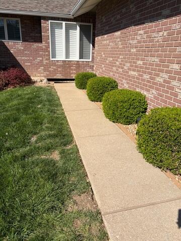 Concrete Sidewalk Repair & Leveling