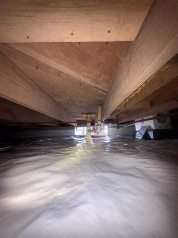 A Santa Fe Dehumidifier Keeps the Crawl Space Drier
