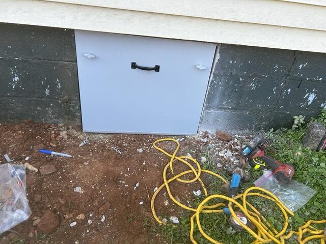New Crawl Space Door