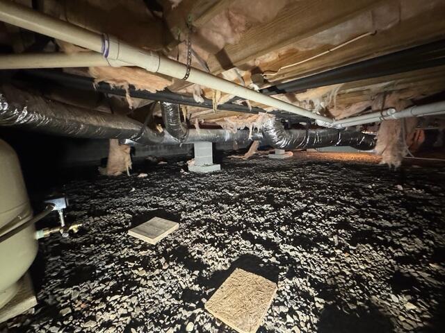 Crawl Space Before