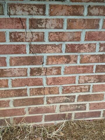 Cracks in Exterior Wall
