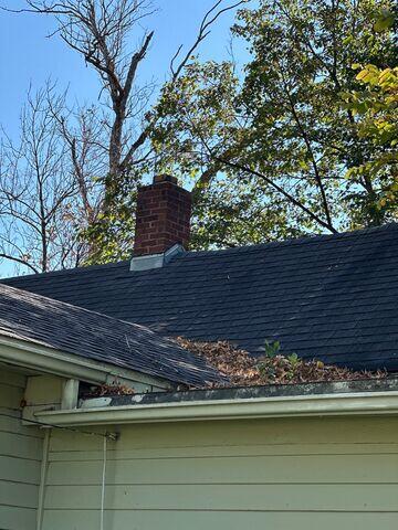 Roof before the replacement