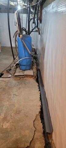 Installation of WaterGuard drainage pipe