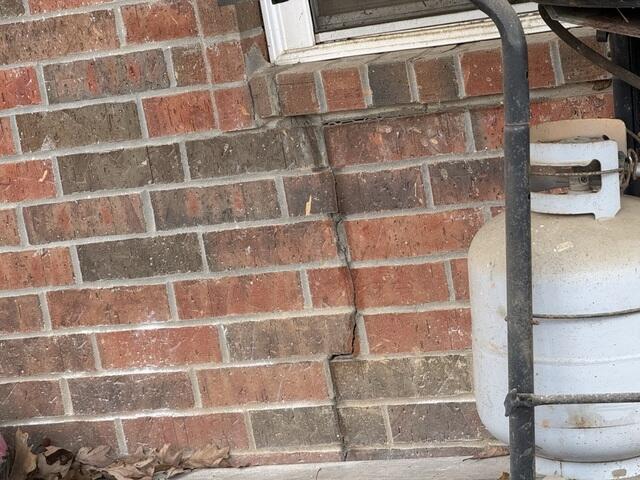 Cracked Brick from House Settling