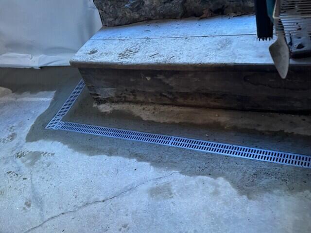 TrenchDrain Grated Basement Drain