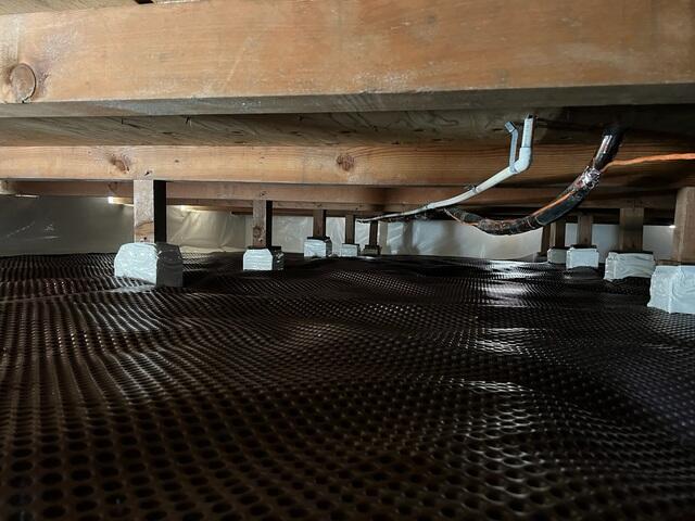 Encapsulated Crawl Space with Moisture Barrier Protection in Encinitas