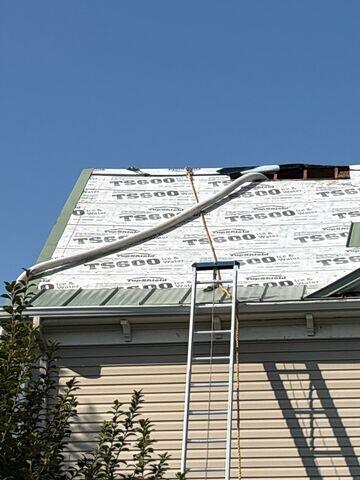 Adding the underlayment