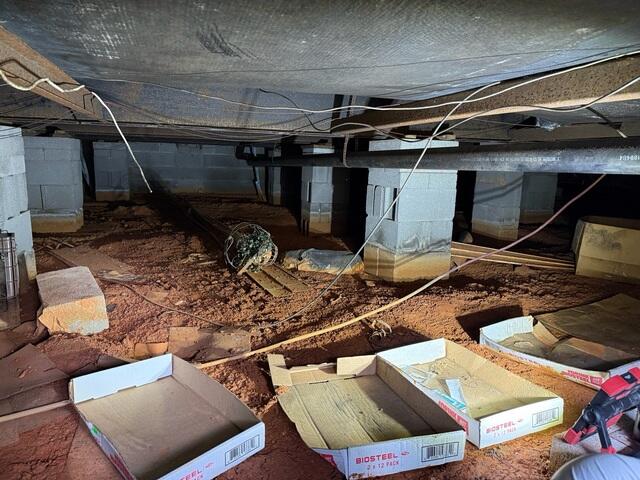Crawl Space Before