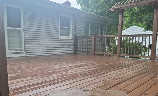 Exterior Deck Cleaning | Cheshire, CT