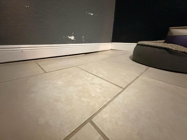 Floor Gaps
