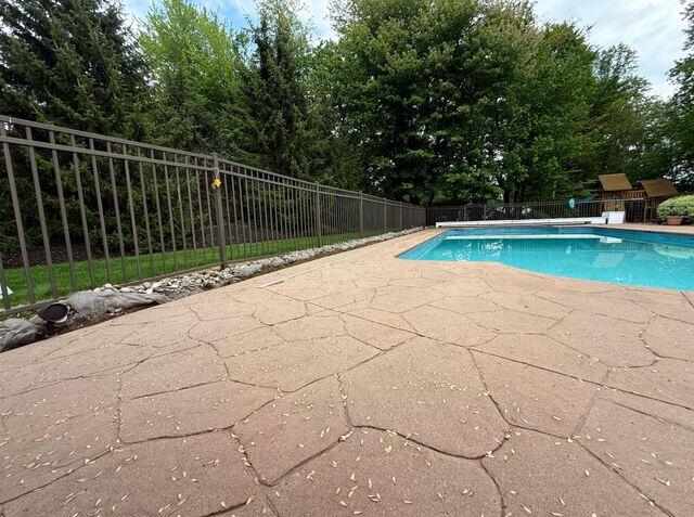 Outdoor Audio System with Landscape Speakers & Buried Subwoofer