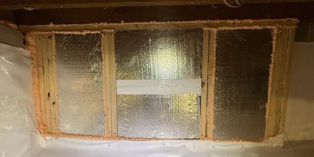 SilverGlo Insulation Panels Prevent Outside Air From Entering the Crawl Space