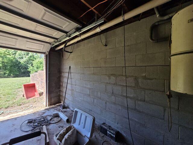 Horizontal Foundation Wall Crack Identified in Mocksville, NC Garage