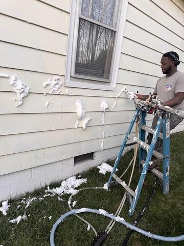 Aluminum sided  home getting Injection Foam