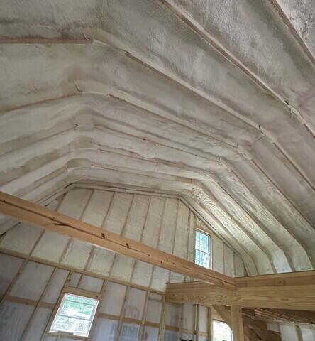 Roof deck Sprayfoam
