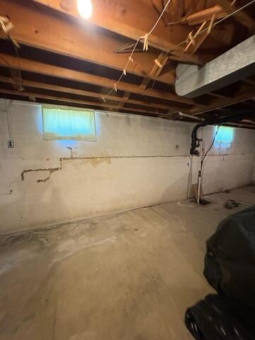 Bowing Wall