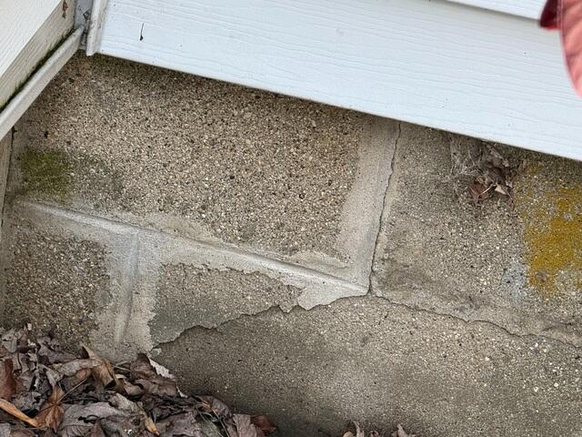 Foundation Crack Before Repair