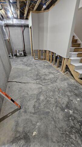 Floor Cracks