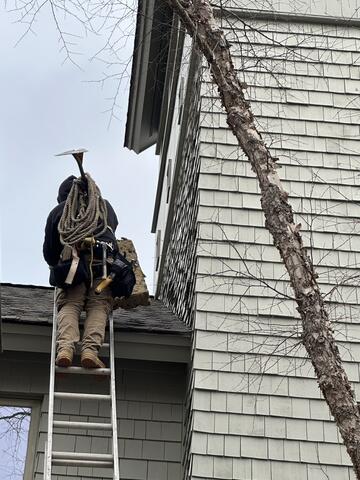 Working Safely in Tight Areas