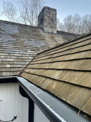 Old Cedar Roofing