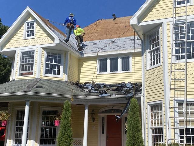 Installing the Roof System in Layers