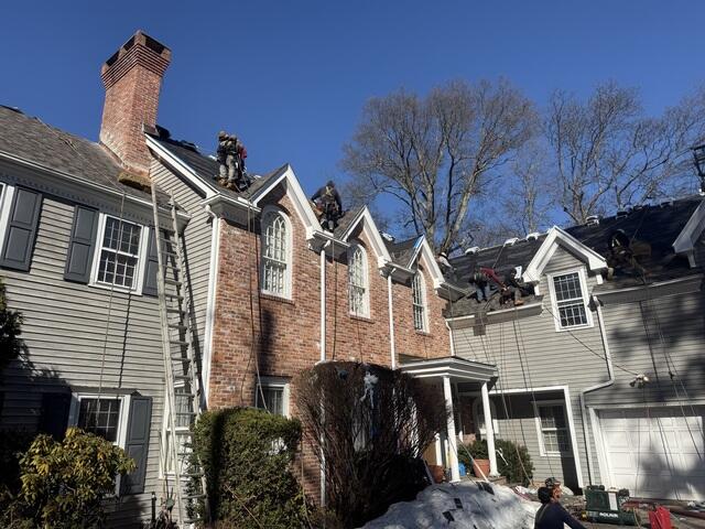 A Large Roof Takes Careful Coordination