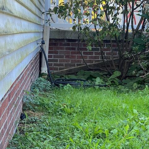 Side View of Settling Porch
