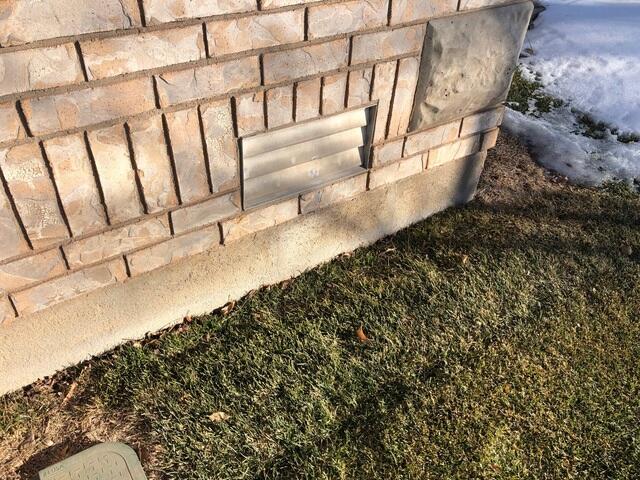 Exterior foundation symptoms prompted a professional inspection that revealed structural issues within the crawl space. Identifying warning signs early helps prevent additional settlement and costly structural repairs.