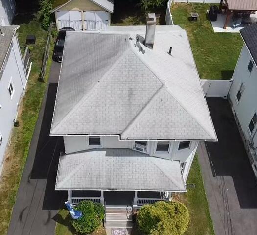 Aging Roof Before Replacement