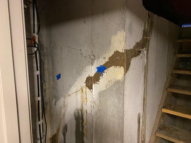 Diagonal Wall Crack