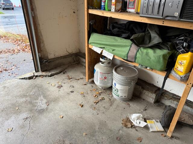 Separating Garage Corner - A Sign of Major Foundation Settlement