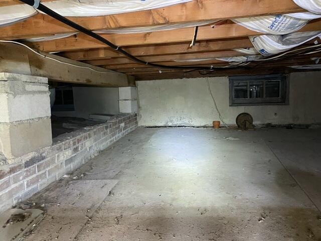 Damp Space