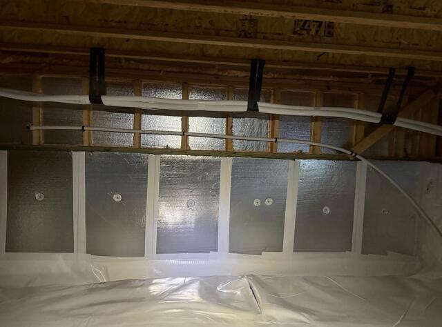 SilverGlo Wall