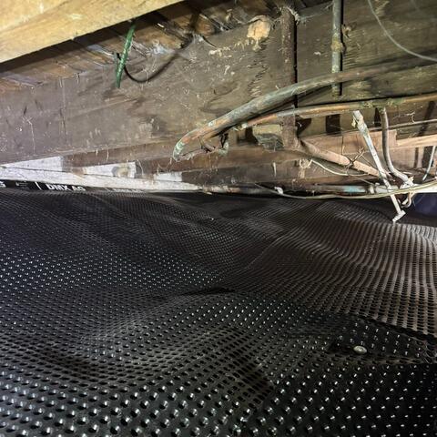 Installation de la membrane de drainage