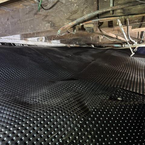 Installation of the drainage membrane