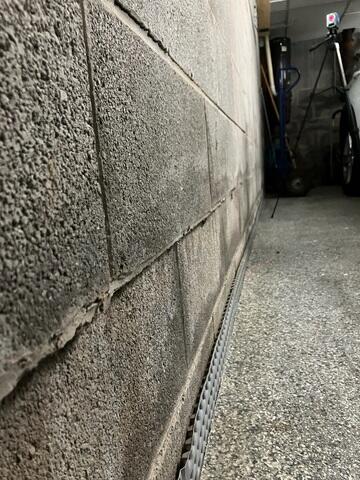 Wall Cracks