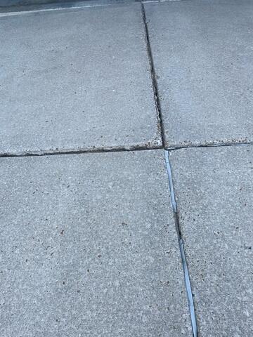 Concrete Slabs Intersection