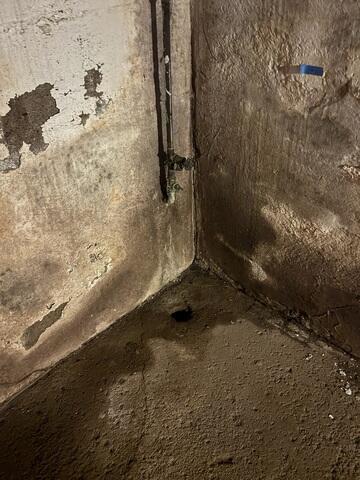 Water Intrusion in Basement Before Waterproofing