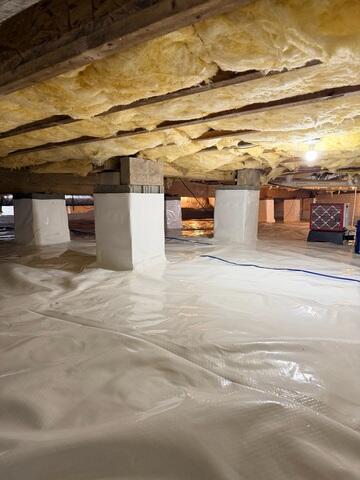 Fully Encapsulated Crawl Space