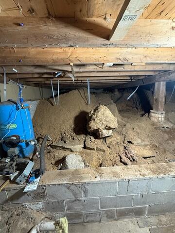 Wet Crawl Space