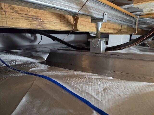 SmartJack System for Crawl Space Stabilization